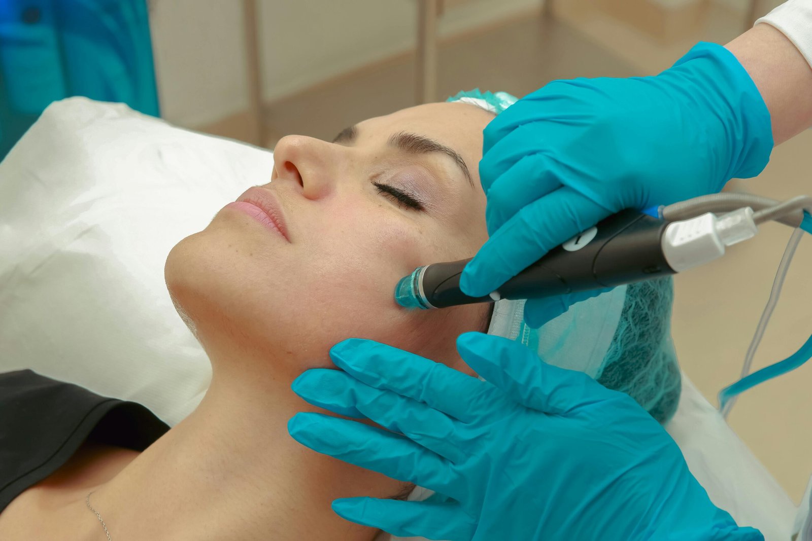 Hydrafacial